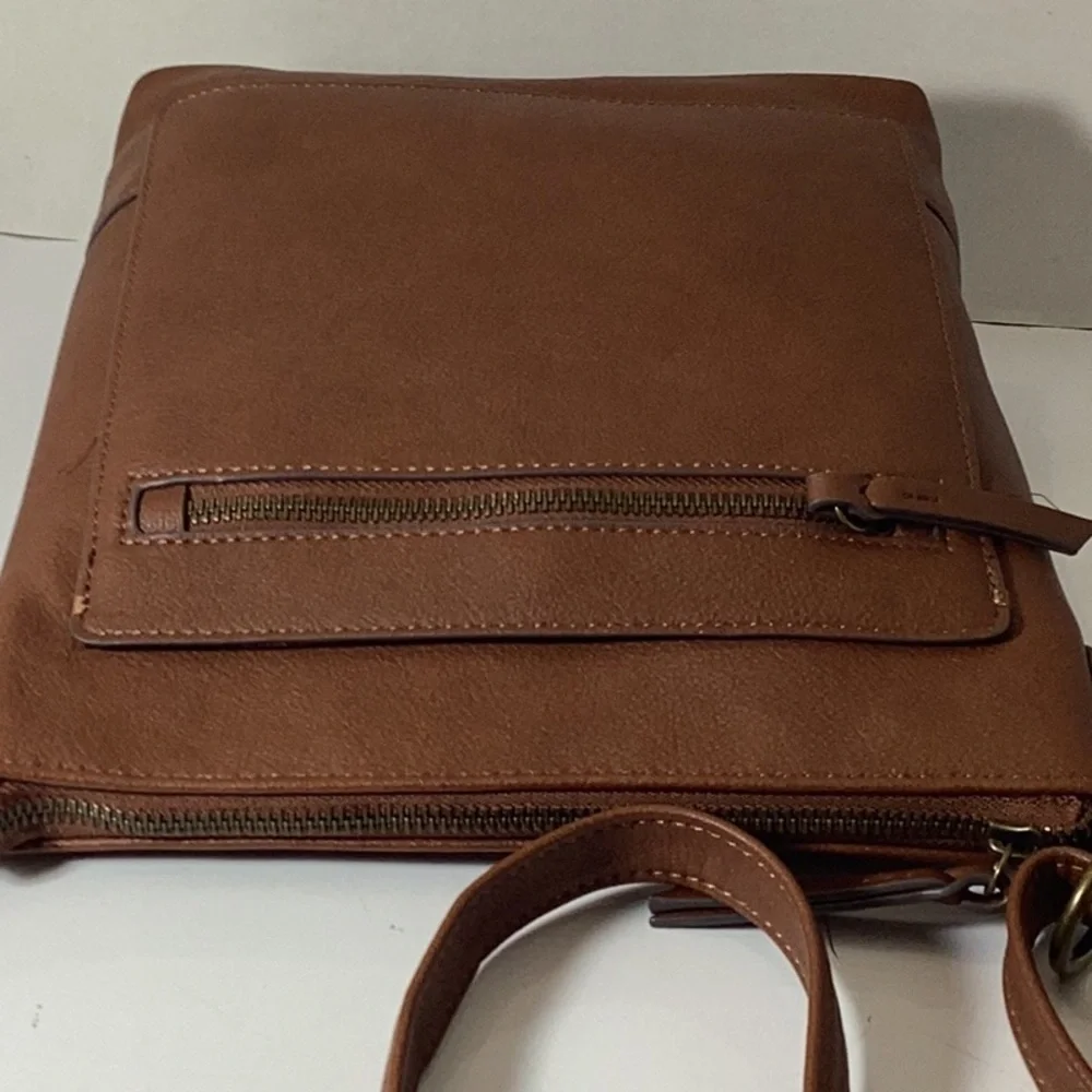 Style & Co Hudsonn North South Crossbody Bag Women's Black Top Zip Closure